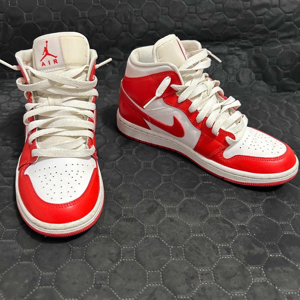 Nike Air Jordan Shoes - Red/White